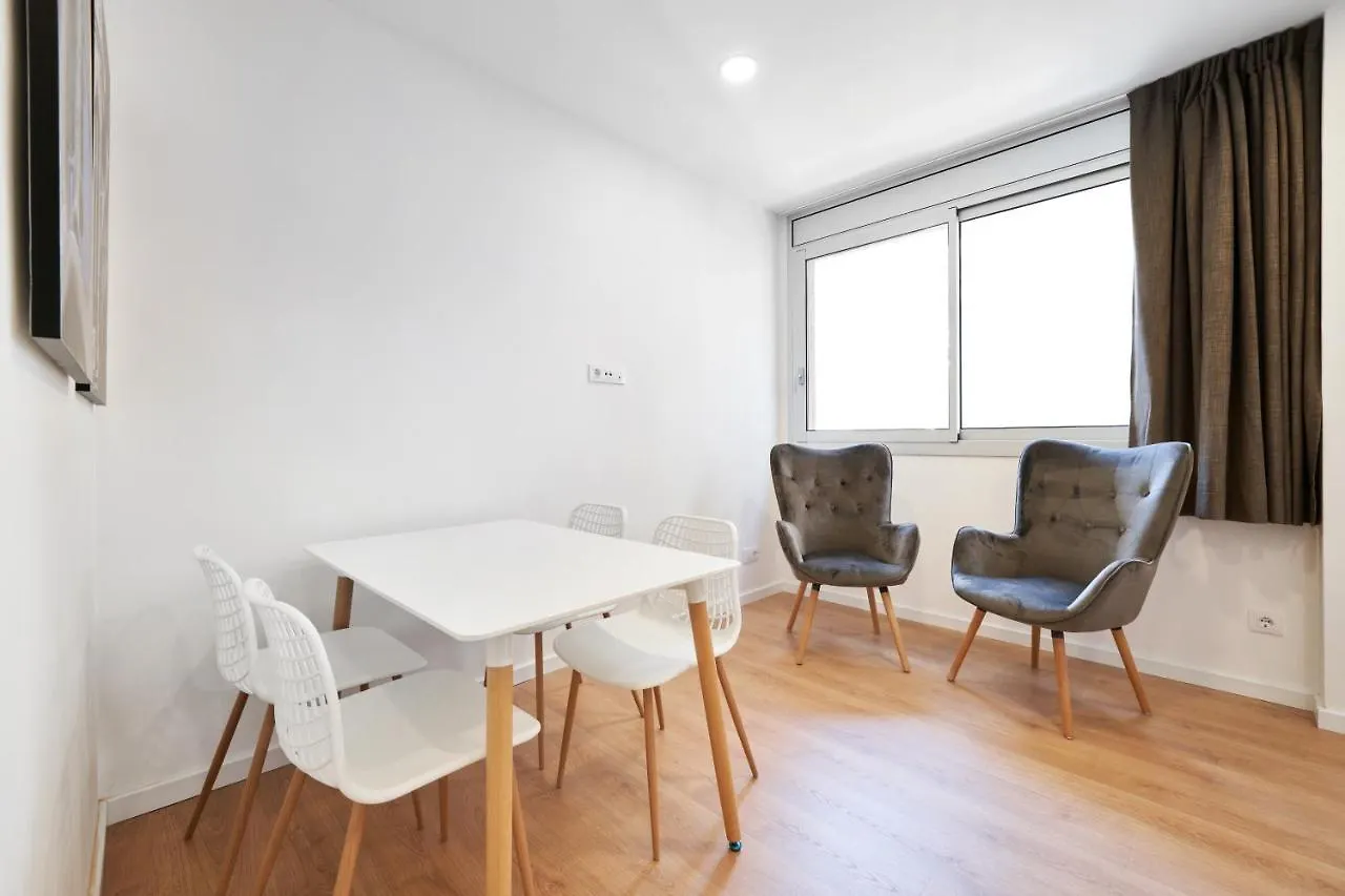 ברצלונה Aparthotel Augusta