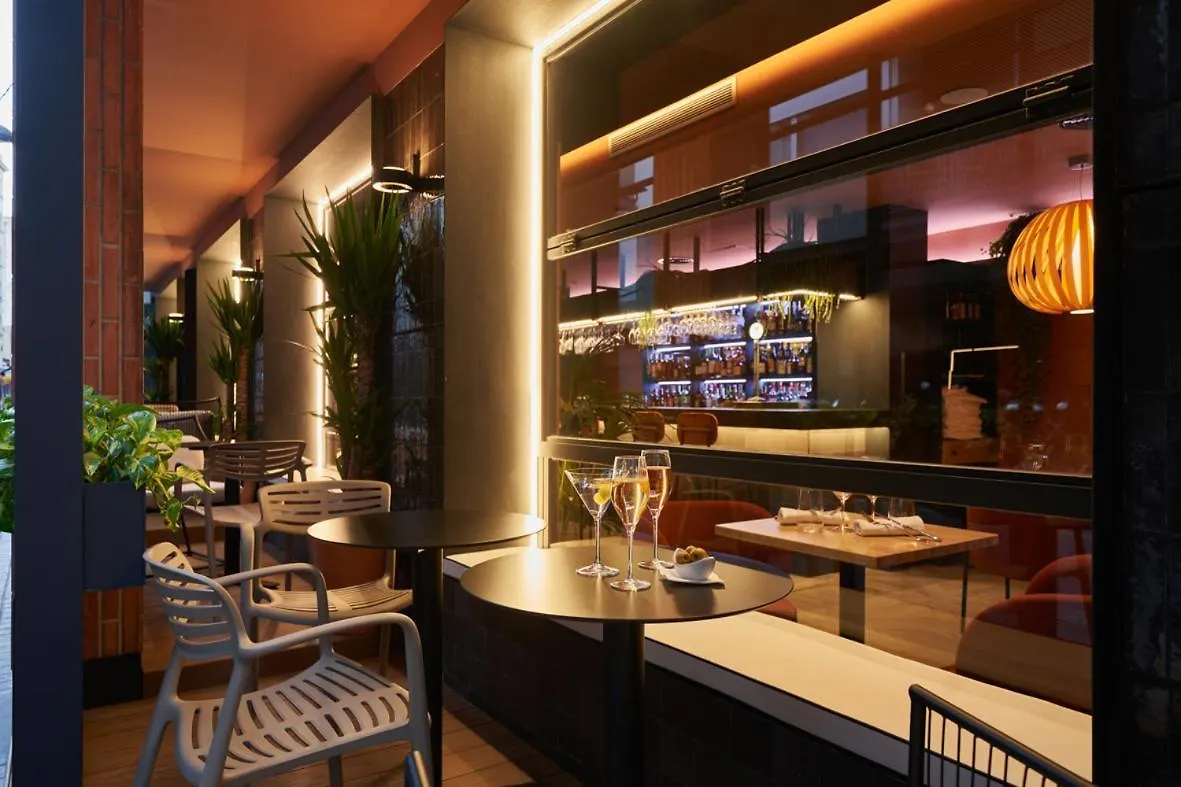 Aparthotel Augusta Barcelone 3*,